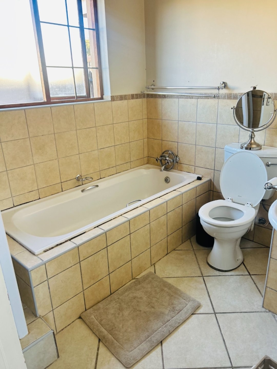 3 Bedroom Property for Sale in Hillside Free State